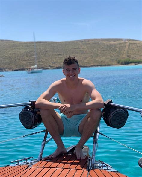 Mason mount was 20 when he made his senior england debut against bulgaria in september 2019. ️ — mason mount 😍