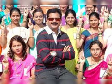 Aadesh bandekar (tv show host) was born on the 18th of january, 1966. Suchitra: Aadesh Bandekar turns 50 - Times of India
