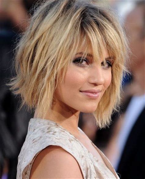 Choppy layers work better on thin hair since they can increase volume instantly to your bob hairstyle. 12 Layered Bob Haircuts | Learn Haircuts
