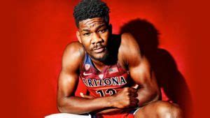 Crowder with that precise lob. DeAndre Ayton Height, Weight, Age, Bio, NBA Playing Career ...