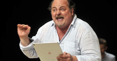 A vígszínház társulatának egykori tagjai egy új, közös nyilatkozatban kérik. hvg360 - Mészáros Máté Eszenyi Enikőről: „Nem gonoszságból ...