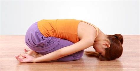 See for yourself why these looks sell out over and over. 7 Yoga Asanas To Get Instant Energy | Easy yoga poses ...