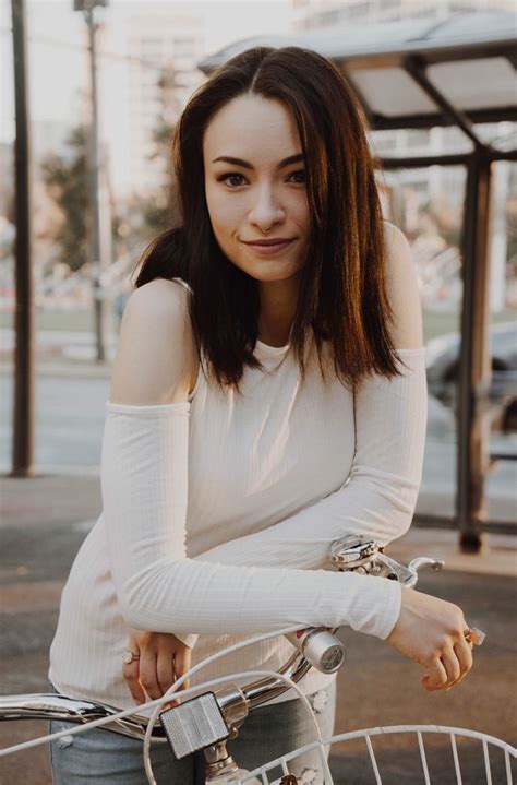 Can you find the monster in this picture? 60+ Hot Pictures Of Jodelle Ferland Which Will Make You Go ...