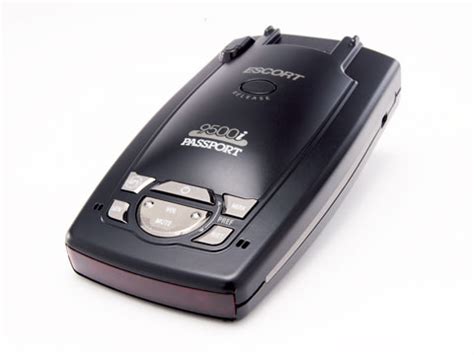 Both these radar detectors offer an extreme range and long distance. Escort Passport 9500 i Trap Mapper