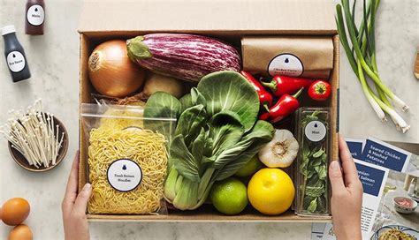 Looking for a healthy food delivery service to help you get organised? 11 Healthy Meal Delivery Services That Makes Food Prep ...