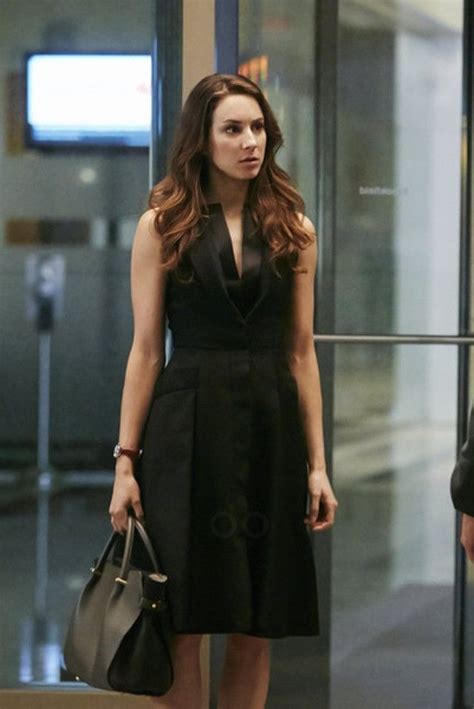 Adams' main suits love interest, rachel zane, was famously played by the royal (via imdb). "Suits" - Claire (Troian Bellisario) (mit Bildern ...