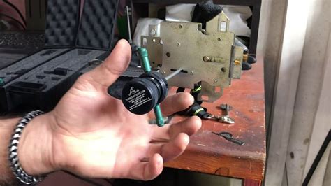 Paul ricalde of paul's tool box shows us how to quickly switch out a mailbox using a shaftlok screwdriver. How to open Juwel safe box locks with new Automatic ...