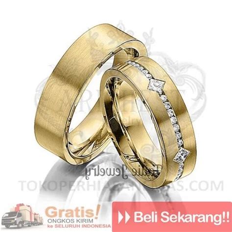 Di mana kapak jatuh, di situ baji makan. Pin oleh tokoperhiasanemas.com di Cincin Nikah | Cincin ...