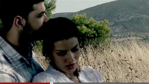 Η τόνια σωτηροπούλου παραχώρησε συνέντευξη εφ' όλης της ύλης στη διαδικτυακή εκπομπή «πουφ», όπου μίλησε τόσο για τα επαγγελματικά της θέματα, όσο και για πιο προσωπικά. Τόνια Σωτηροπούλου: Η Ελληνίδα του 007 "φασώνεται" στους αγρούς!!! - Nassos Blog