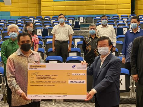 A total of 44,823 students who took sijil tinggi persekolahan malaysia (stpm) in 2019 have been waiting for this moment to arrive. Students rewarded for excellent SPM and STPM results ...