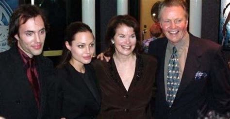 Angelina jolie family tree father, mother and children name pictures. After They Locked Lips On The Red Carpet, What Happened to ...
