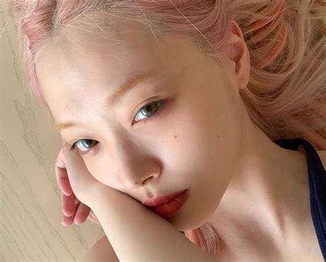 Sulli bizden ayrılalı bir yıl oldu. Sulli | Instagram Live Stream | 16 September 2019 | IG LIVE's TV