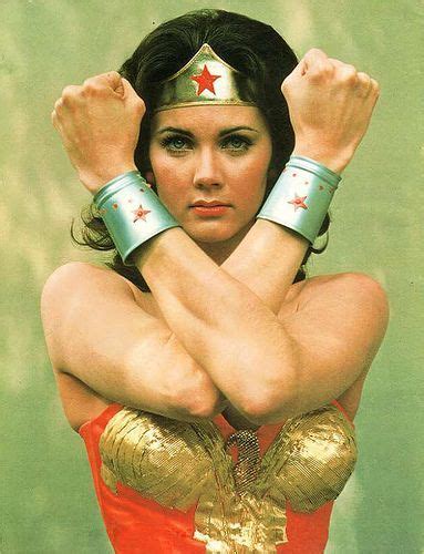 Lynda carter's 'wonder woman' series launches on hbo max ahead of 'wonder woman 1984' premiere 23 december 2020 | deadline. Serie tele ancienne WONDER WOMAN