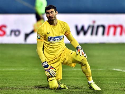 Florin nita is a romanian professional football goalie who plays as a goalkeeper for czech. Cifrele o dovedesc! Gigi Becali, ruinat de omul în care ...