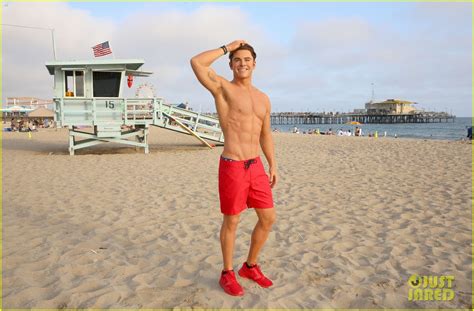 Uncle zack by the beach. Zac Efron Has a Shirtless Wax Figure & It Visited the ...