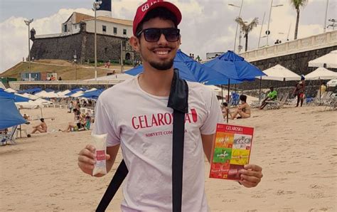 Apr 28, 2021 · nft: Estudante de Direito fatura R$ 900 por dia na praia com ...