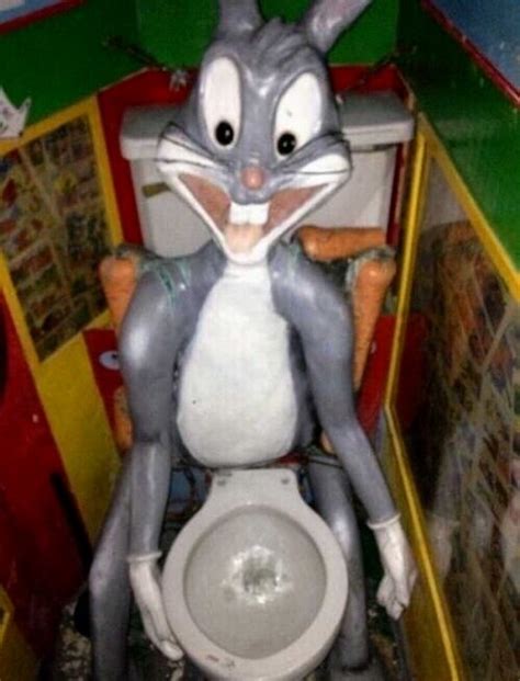 179 kuvaa tai videota kuvat ja videot. Bugs bunny looney toons toilet aesthetic meme | Cursed ...