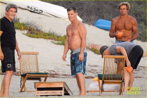 Such as png, jpg, animated gifs, pic art, logo, black and white. Josh Brolin Puts His Buff Body While Shirtless at the Beach: Photo 4172728 | Josh Brolin, Laird ...