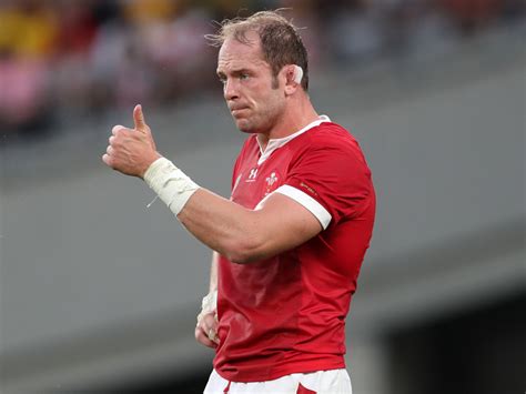 Alun wyn jones, george north, liam williams and rhys patchell caught watching the baabaas game from the stands. 'It is Wayne's world now' - Alun Wyn Jones | Planet Rugby