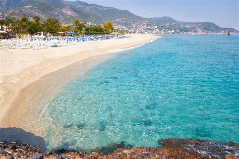 Alanya, formerly alaiye, is a beach resort city and a district of antalya province on the southern coast of turkey, in the country's mediter. Co wybrać - Alanya czy Bodrum? Zaplanuj Last Minute w ...