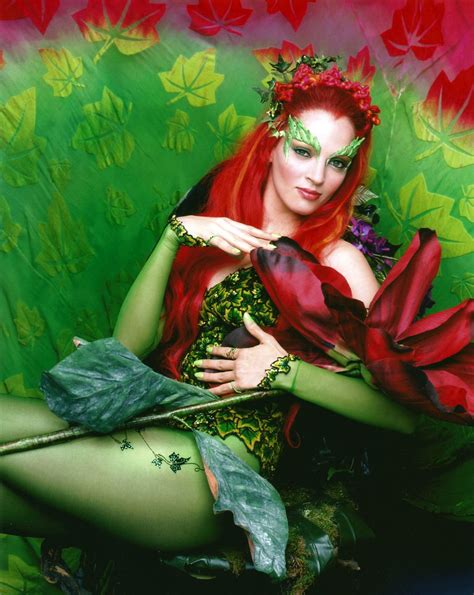 Poison ivy (uma thurman) gives dr. Press Still Of Uma Thurman in Batman And Robin. ♥ ♥ ♥ in ...