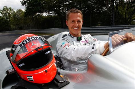 O alem?o sofre de atrofia muscular e osteoporose. Michael Schumacher Wallpapers Images Photos Pictures Backgrounds