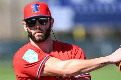 But it appears he is a mere shell of that pitcher now. Jake Arrieta Says He Pitched With a Torn Meniscus | Crossing Broad