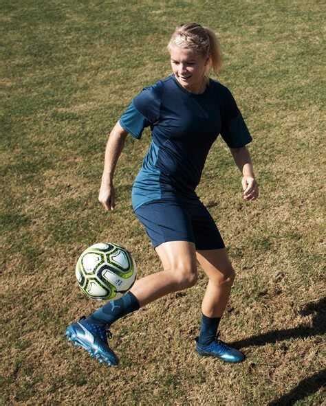 Like martina rosucci, she competed at the uefa women's euro 2017. Ada Hegerberg Kimdir? Kaç Yaşında? Evli mi? Oynadığı ...