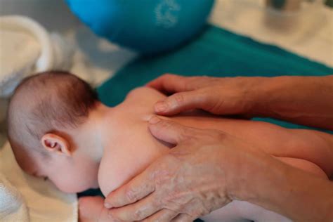 If you're quick and thorough with diaper changes and burp cloths, you're already cleaning with your free hand gently massage a drop of mild baby shampoo into your baby's scalp. Baby massage and the art of touch