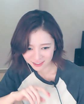 5 gif bj요원 야외에서 오지게 흔드는 슴부먼트 23시간 전; 아프리카 BJ 마성의 사슴 최근의 짤방, 캡쳐 등등!! [스크롤 압박 ...