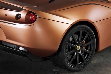 Lotus may bring back the esprit as a v6 hybrid. Lotus Evora 414E Hybrid Debuts at the Geneva Motor Show ...