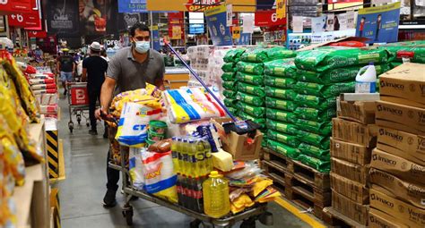 En tanto, el horario de las unidades del transporte público regular urbano será de 5:00 a.m. Cuarentena en Lima y Callao: Supermercados y mercados ...