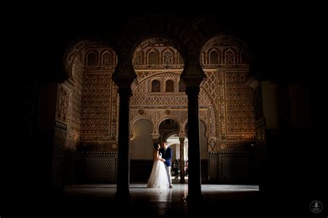 Jun 22, 2021 · in 2019, the dinner for 100 following the marriage of tessa mugica — formally teresa mugica montana, baroness of essendine — and robert montana in seville, spain. Royal Alcazar Seville Prewedding Photos: Full-Day Session