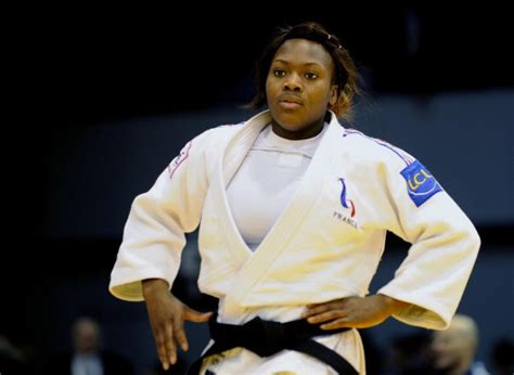 La judokate française (@gnougnou25) clarisse agbegnenou transmet son message aux jeunes générations : Rio 2016 / Judo: Agbegnenou en demi-finales