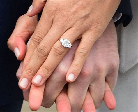Ms markle, wearing a white. Engagement & Wedding Sz 10 Meghan Markle Replica Engagement Ring Meghan Duchess Sussex Prince ...