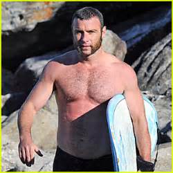 Super stylish, and extremely dashing dalton gomez is an american real estate agent, sole buyers agent, and celebrity partner. Liev Schreiber is a Surfer Dude | Liev Schreiber, Naomi ...