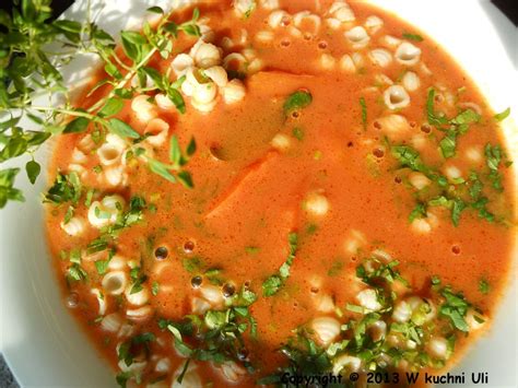 .: Wegetariańska zupa pomidorowa.