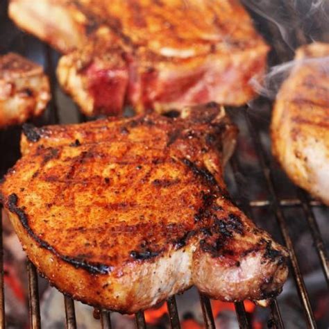 Boneless loins can be cured and smoked to make canadian bacon. Boneless Center Cut Pork Loin Chops Recipe : Keto Pork ...