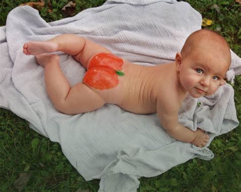 Definitely highly recommend if anyone. Moms Are Painting Their Babies' Butts To Look Like ...