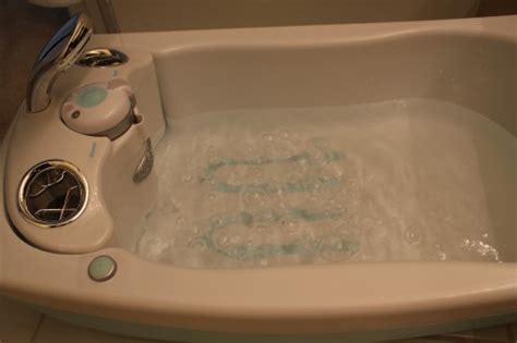 Summer infant lil luxuries bathtub review. Summer Infant Lil' Luxuries Whirlpool Bubbling Spa ...