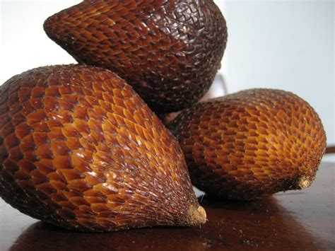It's most commonly compared to scrambled egg. AnyTen: 10 Most Unusual Fruits
