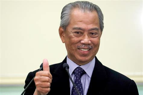 Kini ia menjabat sebagai perdana menteri malay. Ucapan Hari Jadi Tan Sri Muhyiddin Yassin