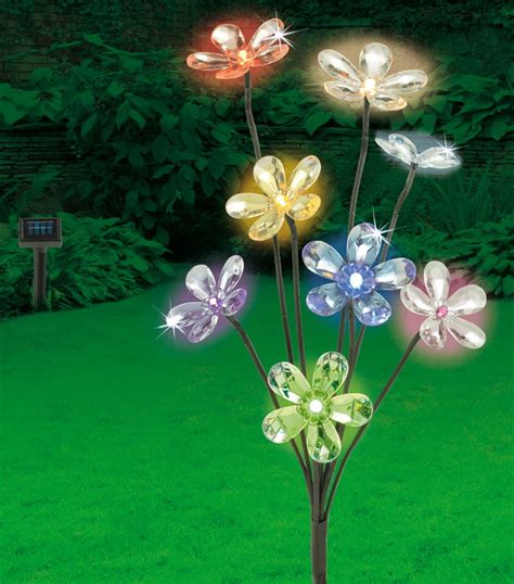 Diese setzen ihren garten nicht nur in dunklen. LED Solar Blumenstrauss Gartenbeleuchtung Garten Lampen ...