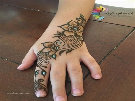 Based in cleveland ohio, henname body art offers professional henna and body art services for individuals, parties and large events in ne ohio and beyond. Beautiful Henna Tattoos Near Me | Henna tattoo designs ...