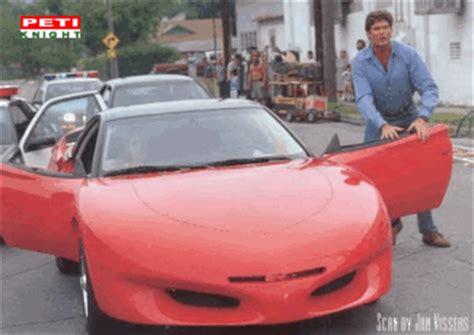 #knight rider #k2000 #david hasselhof #gif #80's #1980's #tv series #car #futurism #virtual. Voici quelque gif animé - Sky sur knight rider (k2000)