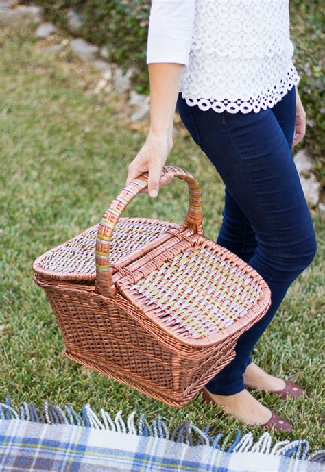 It should go well along with your fruity picnic. Thrifty DIY: Metallic Painted Picnic Basket | Design ...