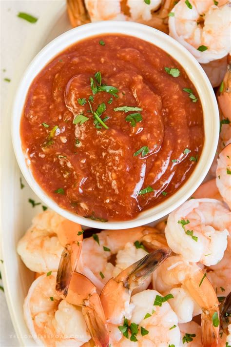 Shrimp cocktail is the ultimate luxurious appetizer and this is the ultimate shrimp cocktail recipe—just add champagne! Pretty Shrimp Cocktail Platter Ideas / The platter usually ...