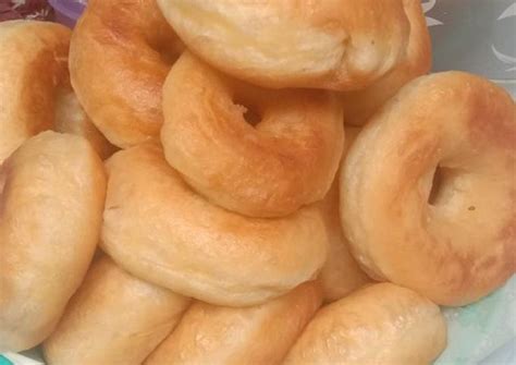 Terakhir yakni memberikan toping pada donat. Resep Donat empuk dan lembut oleh Winda Nur Febriany - Cookpad