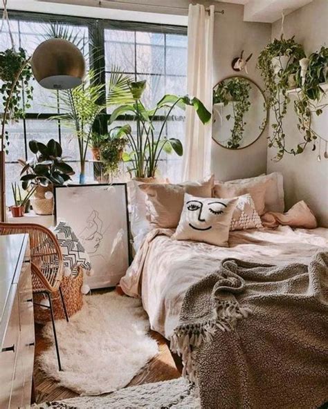 What can be more inviting than a big bed full of colorful cushions and throws? 25 Cozy Bohemian Bedroom With Natural Inspired in 2020 ...