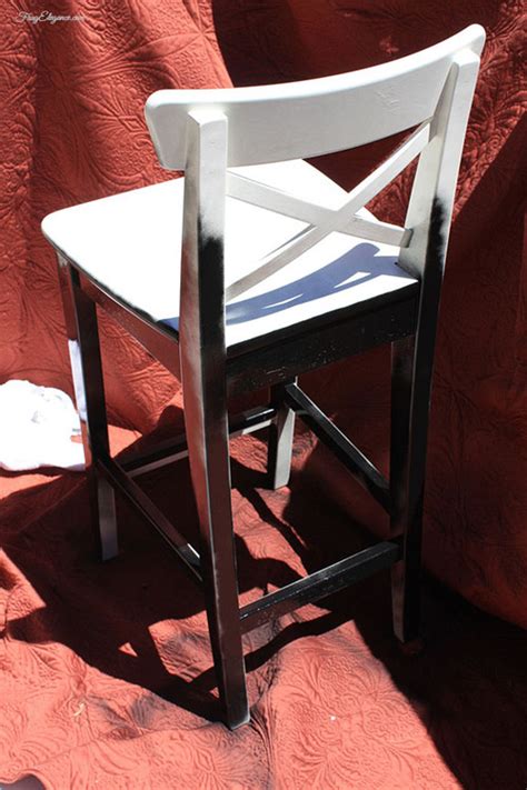 Because of this, you can use it for a variety of purposes. Easy Updating with Spray Paint- Kitchen Stools - FrugElegance